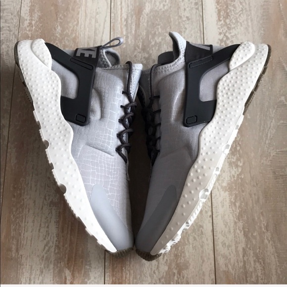 NWT Nike Huarache run Ultra Grey - Picture 5 of 8